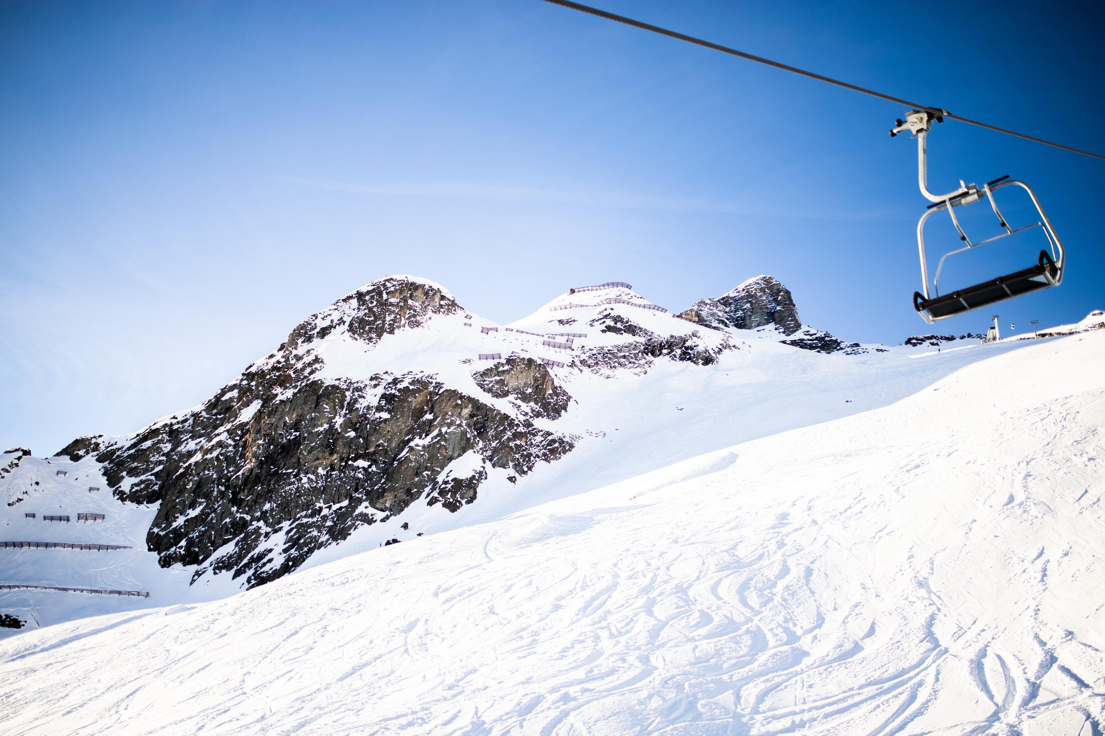 Skiing in Champéry