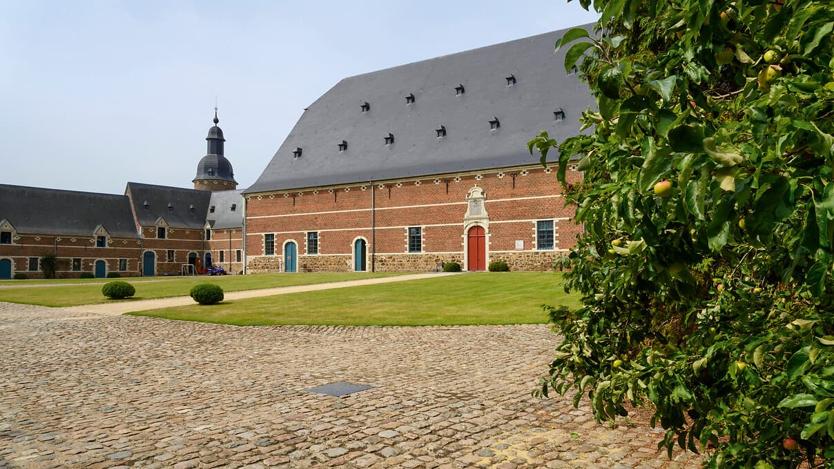 House second picture